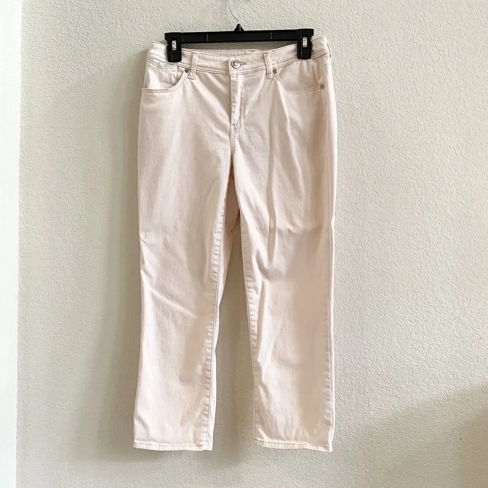 Chico’s Platinum Crop Pants‎ Peach Color Size 2) Stretch